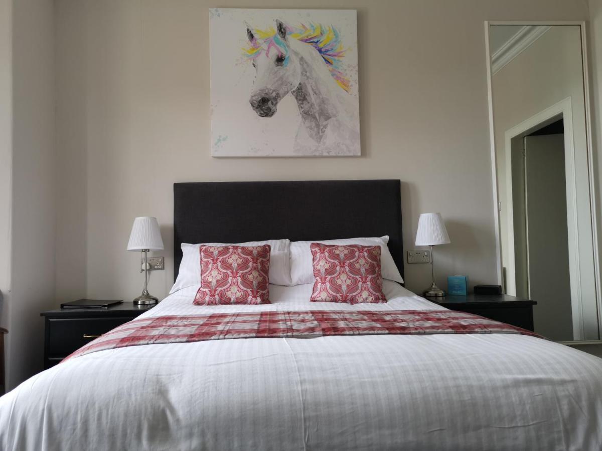 Munro Guest House Στέρλινγκ Εξωτερικό φωτογραφία